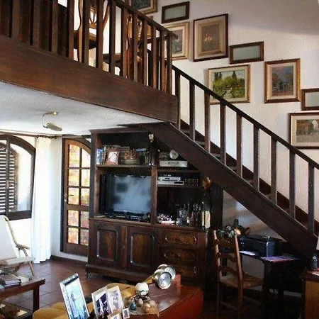 Bed & Breakfast Gandamar 3*