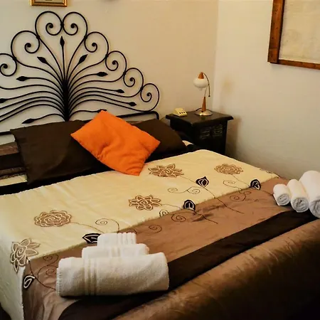Bed & Breakfast Gandamar 3*