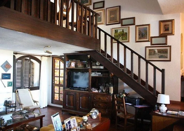 Bed & Breakfast Gandamar 3*